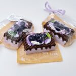 3【블루베리 시리즈】모방 식품 스퀴시 슬라임, 식품급 실리콘 소재로 수제 제작한 안전 무독한 스트레스 해소 장난감입니다. 손 근육 단련하고 정신적 스트레스를 완화해 드릴 뿐만 아니라 세탁 가능하며, 40000원 구매 시 무료 배송해 드립니다.