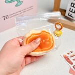 13【붕어빵 시리즈】모방 식품 스퀴시 슬라임, 식품급 실리콘 소재로 수제 제작한 안전 무독한 스트레스 해소 장난감입니다. 손 근육 단련하고 정신적 스트레스를 완화해 드릴 뿐만 아니라 세탁 가능하며, 40000원 구매 시 무료 배송해 드립니다.