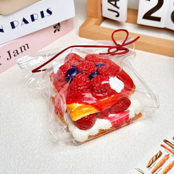 8【라즈베리 맛 시리즈】모방 식품 스퀴시 슬라임, 식품급 실리콘 소재로 수제 제작한 안전 무독한 스트레스 해소 장난감입니다. 손 근육 단련하고 정신적 스트레스를 완화해 드릴 뿐만 아니라 세탁 가능하며, 40000원 구매 시 무료 배송해 드립니다.