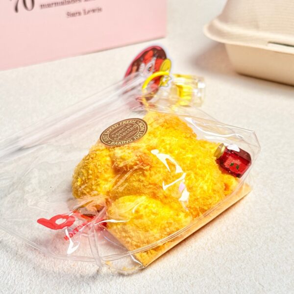 7【통닭 시리즈】모방 식품 스퀴시 슬라임, 식품급 실리콘 소재로 수제 제작한 안전 무독한 스트레스 해소 장난감입니다. 손 근육 단련하고 정신적 스트레스를 완화해 드릴 뿐만 아니라 세탁 가능하며, 40000원 구매 시 무료 배송해 드립니다.