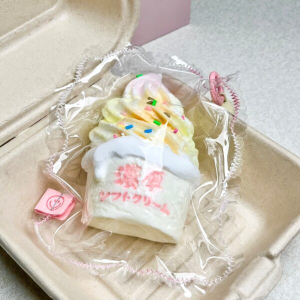 236【오렌지 루키 시리즈】모방 식품 스퀴시 슬라임, 식품급 실리콘 소재로 수제 제작한 안전 무독한 스트레스 해소 장난감입니다. 손 근육 단련하고 정신적 스트레스를 완화해 드릴 뿐만 아니라 세탁 가능하며, 40000원 구매 시 무료 배송해 드립니다.