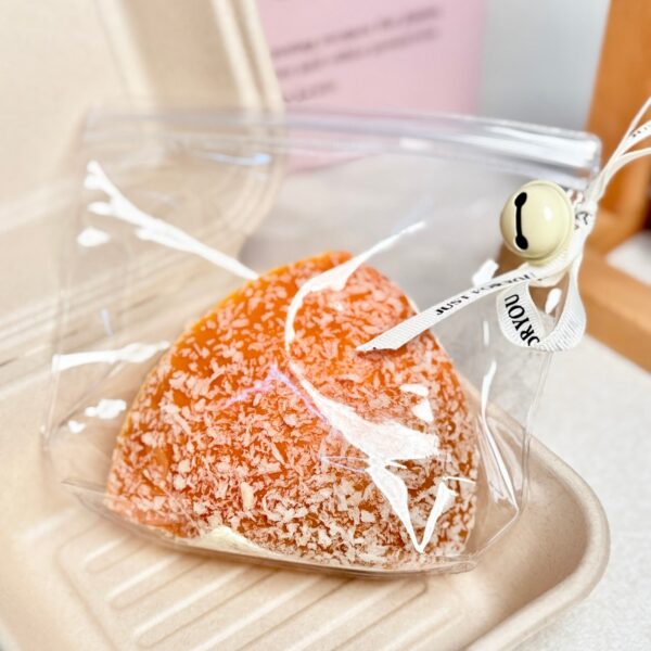 129【오리지널 치즈번】모방 식품 스퀴시 슬라임, 식품급 실리콘 소재로 수제 제작한 안전 무독한 스트레스 해소 장난감입니다. 손 근육 단련하고 정신적 스트레스를 완화해 드릴 뿐만 아니라 세탁 가능하며, 40000원 구매 시 무료 배송해 드립니다.