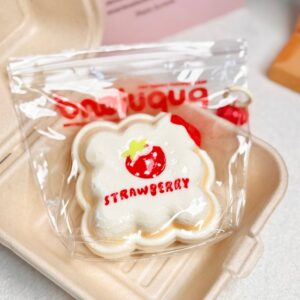 딸기 타르트 주머니 빵