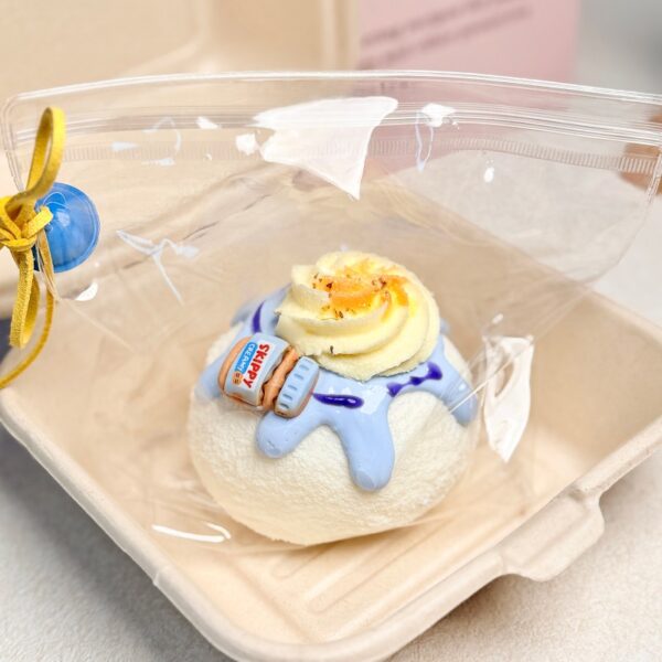 154【쿠키 소금빵】모방 식품 스퀴시 슬라임, 식품급 실리콘 소재로 수제 제작한 안전 무독한 스트레스 해소 장난감입니다. 손 근육 단련하고 정신적 스트레스를 완화해 드릴 뿐만 아니라 세탁 가능하며, 40000원 구매 시 무료 배송해 드립니다.