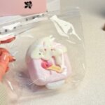 79【아이스크림 시리즈】모방 식품 스퀴시 슬라임, 식품급 실리콘 소재로 수제 제작한 안전 무독한 스트레스 해소 장난감입니다. 손 근육 단련하고 정신적 스트레스를 완화해 드릴 뿐만 아니라 세탁 가능하며, 40000원 구매 시 무료 배송해 드립니다.