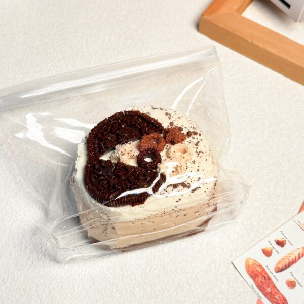 103【바실로피타 케이크】모방 식품 스퀴시 슬라임, 식품급 실리콘 소재로 수제 제작한 안전 무독한 스트레스 해소 장난감입니다. 손 근육 단련하고 정신적 스트레스를 완화해 드릴 뿐만 아니라 세탁 가능하며, 40000원 구매 시 무료 배송해 드립니다.