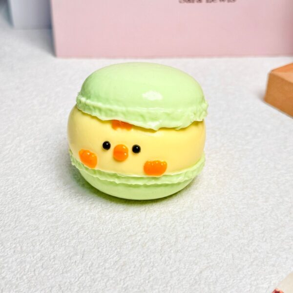 68【동물 마카롱 시리즈】모방 식품 스퀴시 슬라임, 식품급 실리콘 소재로 수제 제작한 안전 무독한 스트레스 해소 장난감입니다. 손 근육 단련하고 정신적 스트레스를 완화해 드릴 뿐만 아니라 세탁 가능하며, 40000원 구매 시 무료 배송해 드립니다.