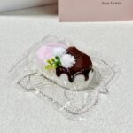 258【초코 시럽 반숙 치즈】모방 식품 스퀴시 슬라임, 식품급 실리콘 소재로 수제 제작한 안전 무독한 스트레스 해소 장난감입니다. 손 근육 단련하고 정신적 스트레스를 완화해 드릴 뿐만 아니라 세탁 가능하며, 40000원 구매 시 무료 배송해 드립니다.