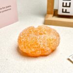 35【설탕 코팅 과일 시리즈】모방 식품 스퀴시 슬라임, 식품급 실리콘 소재로 수제 제작한 안전 무독한 스트레스 해소 장난감입니다. 손 근육 단련하고 정신적 스트레스를 완화해 드릴 뿐만 아니라 세탁 가능하며, 40000원 구매 시 무료 배송해 드립니다.