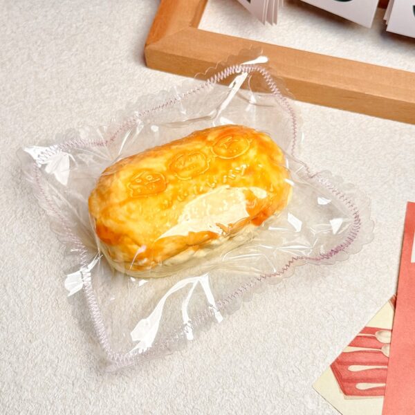 185【브레드 삼형제】모방 식품 스퀴시 슬라임, 식품급 실리콘 소재로 수제 제작한 안전 무독한 스트레스 해소 장난감입니다. 손 근육 단련하고 정신적 스트레스를 완화해 드릴 뿐만 아니라 세탁 가능하며, 40000원 구매 시 무료 배송해 드립니다.