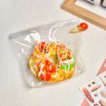 100【납작새우 연어 굴뚝빵】모방 식품 스퀴시 슬라임, 식품급 실리콘 소재로 수제 제작한 안전 무독한 스트레스 해소 장난감입니다. 손 근육 단련하고 정신적 스트레스를 완화해 드릴 뿐만 아니라 세탁 가능하며, 40000원 구매 시 무료 배송해 드립니다.