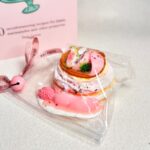 105【복숭아 타르트 필 쿠키 팬케이크】모방 식품 스퀴시 슬라임, 식품급 실리콘 소재로 수제 제작한 안전 무독한 스트레스 해소 장난감입니다. 손 근육 단련하고 정신적 스트레스를 완화해 드릴 뿐만 아니라 세탁 가능하며, 40000원 구매 시 무료 배송해 드립니다.