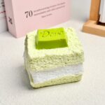 142【말차초코 빅 토스트】모방 식품 스퀴시 슬라임, 식품급 실리콘 소재로 수제 제작한 안전 무독한 스트레스 해소 장난감입니다. 손 근육 단련하고 정신적 스트레스를 완화해 드릴 뿐만 아니라 세탁 가능하며, 40000원 구매 시 무료 배송해 드립니다.