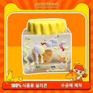 108【동화같은 곰돌이 통】모방 식품 스퀴시 슬라임, 식품급 실리콘 소재로 수제 제작한 안전 무독한 스트레스 해소 장난감입니다. 손 근육 단련하고 정신적 스트레스를 완화해 드릴 뿐만 아니라 세탁 가능하며, 40000원 구매 시 무료 배송해 드립니다.