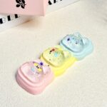 112【판타지 토끼 밀크 블록 3개】모방 식품 스퀴시 슬라임, 식품급 실리콘 소재로 수제 제작한 안전 무독한 스트레스 해소 장난감입니다. 손 근육 단련하고 정신적 스트레스를 완화해 드릴 뿐만 아니라 세탁 가능하며, 40000원 구매 시 무료 배송해 드립니다.