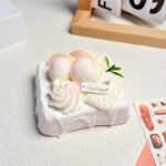 153【분옥 장미 시나몬 토스트】모방 식품 스퀴시 슬라임, 식품급 실리콘 소재로 수제 제작한 안전 무독한 스트레스 해소 장난감입니다. 손 근육 단련하고 정신적 스트레스를 완화해 드릴 뿐만 아니라 세탁 가능하며, 40000원 구매 시 무료 배송해 드립니다.