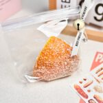 129【오리지널 치즈번】모방 식품 스퀴시 슬라임, 식품급 실리콘 소재로 수제 제작한 안전 무독한 스트레스 해소 장난감입니다. 손 근육 단련하고 정신적 스트레스를 완화해 드릴 뿐만 아니라 세탁 가능하며, 40000원 구매 시 무료 배송해 드립니다.