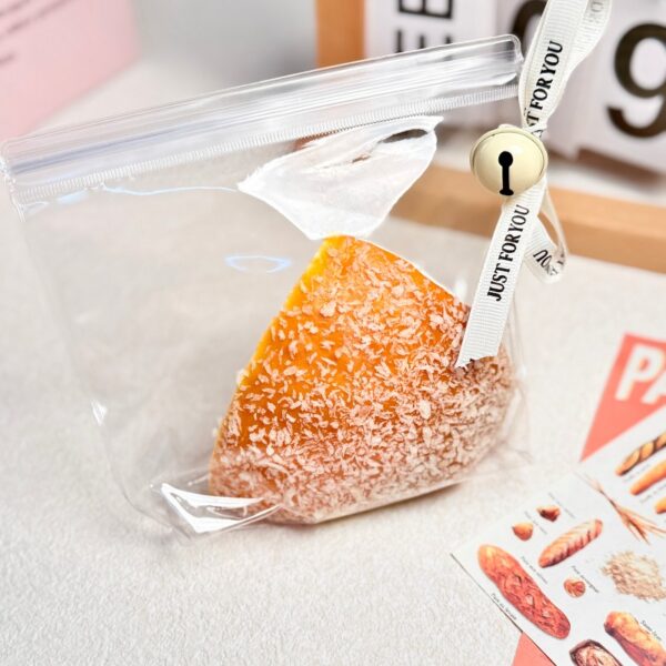 129【오리지널 치즈번】모방 식품 스퀴시 슬라임, 식품급 실리콘 소재로 수제 제작한 안전 무독한 스트레스 해소 장난감입니다. 손 근육 단련하고 정신적 스트레스를 완화해 드릴 뿐만 아니라 세탁 가능하며, 40000원 구매 시 무료 배송해 드립니다.