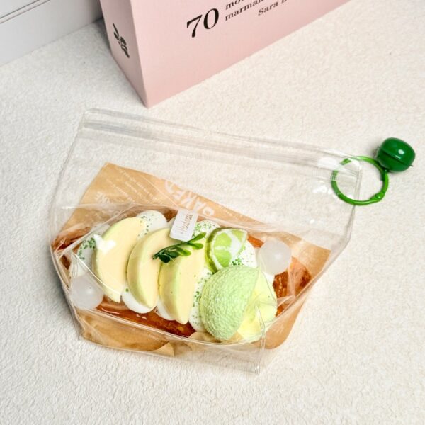 122【과일 와플 시리즈】모방 식품 스퀴시 슬라임, 식품급 실리콘 소재로 수제 제작한 안전 무독한 스트레스 해소 장난감입니다. 손 근육 단련하고 정신적 스트레스를 완화해 드릴 뿐만 아니라 세탁 가능하며, 40000원 구매 시 무료 배송해 드립니다.