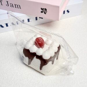 체리핑크 복숭아 시럽 케이크