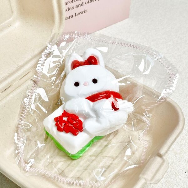 235【머플러 동물 시리즈】모방 식품 스퀴시 슬라임, 식품급 실리콘 소재로 수제 제작한 안전 무독한 스트레스 해소 장난감입니다. 손 근육 단련하고 정신적 스트레스를 완화해 드릴 뿐만 아니라 세탁 가능하며, 40000원 구매 시 무료 배송해 드립니다.