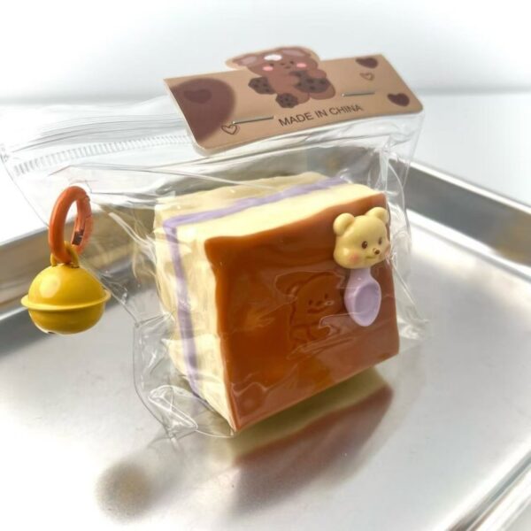 46【스퀘어 케이크 시리즈】모방 식품 스퀴시 슬라임, 식품급 실리콘 소재로 수제 제작한 안전 무독한 스트레스 해소 장난감입니다. 손 근육 단련하고 정신적 스트레스를 완화해 드릴 뿐만 아니라 세탁 가능하며, 40000원 구매 시 무료 배송해 드립니다.