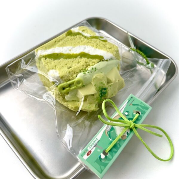 10【트리플 토스트 시리즈】모방 식품 스퀴시 슬라임, 식품급 실리콘 소재로 수제 제작한 안전 무독한 스트레스 해소 장난감입니다. 손 근육 단련하고 정신적 스트레스를 완화해 드릴 뿐만 아니라 세탁 가능하며, 40000원 구매 시 무료 배송해 드립니다.