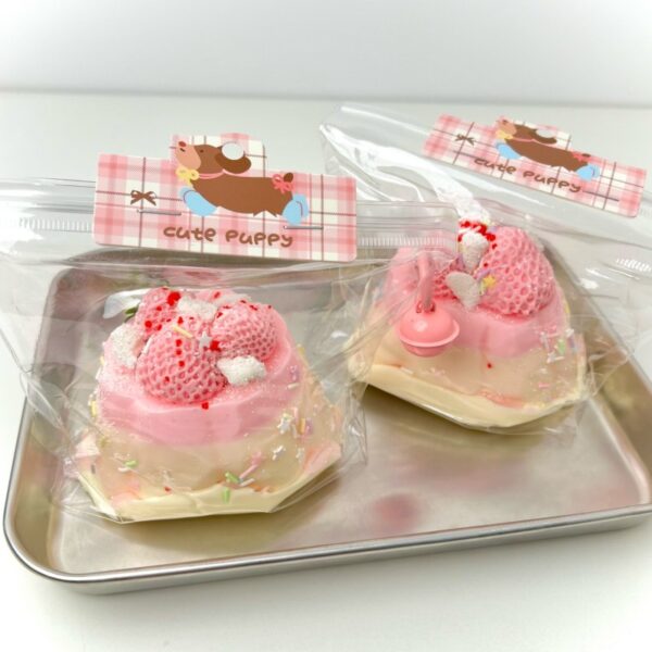 27【빅 푸딩 시리즈】모방 식품 스퀴시 슬라임, 식품급 실리콘 소재로 수제 제작한 안전 무독한 스트레스 해소 장난감입니다. 손 근육 단련하고 정신적 스트레스를 완화해 드릴 뿐만 아니라 세탁 가능하며, 40000원 구매 시 무료 배송해 드립니다.