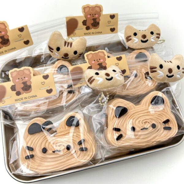 63【고양이 시리즈】모방 식품 스퀴시 슬라임, 식품급 실리콘 소재로 수제 제작한 안전 무독한 스트레스 해소 장난감입니다. 손 근육 단련하고 정신적 스트레스를 완화해 드릴 뿐만 아니라 세탁 가능하며, 40000원 구매 시 무료 배송해 드립니다.