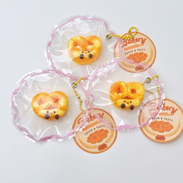 15【JC빵 시리즈】모방 식품 스퀴시 슬라임, 식품급 실리콘 소재로 수제 제작한 안전 무독한 스트레스 해소 장난감입니다. 손 근육 단련하고 정신적 스트레스를 완화해 드릴 뿐만 아니라 세탁 가능하며, 40000원 구매 시 무료 배송해 드립니다.