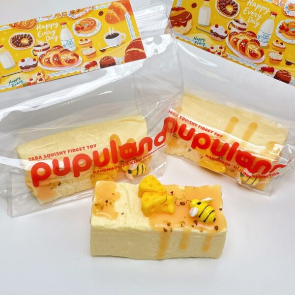 32【허니 버터 시리즈】모방 식품 스퀴시 슬라임, 식품급 실리콘 소재로 수제 제작한 안전 무독한 스트레스 해소 장난감입니다. 손 근육 단련하고 정신적 스트레스를 완화해 드릴 뿐만 아니라 세탁 가능하며, 40000원 구매 시 무료 배송해 드립니다.