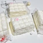 71【다운 시리즈】모방 식품 스퀴시 슬라임, 식품급 실리콘 소재로 수제 제작한 안전 무독한 스트레스 해소 장난감입니다. 손 근육 단련하고 정신적 스트레스를 완화해 드릴 뿐만 아니라 세탁 가능하며, 40000원 구매 시 무료 배송해 드립니다.