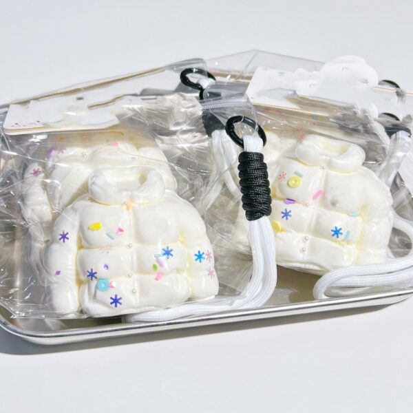 71【다운 시리즈】모방 식품 스퀴시 슬라임, 식품급 실리콘 소재로 수제 제작한 안전 무독한 스트레스 해소 장난감입니다. 손 근육 단련하고 정신적 스트레스를 완화해 드릴 뿐만 아니라 세탁 가능하며, 40000원 구매 시 무료 배송해 드립니다.